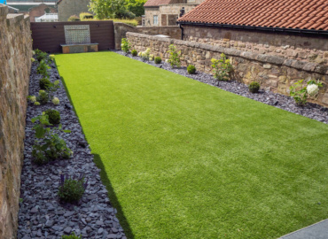 Luxigraze 40 Luxury Artificial Grass Lawn